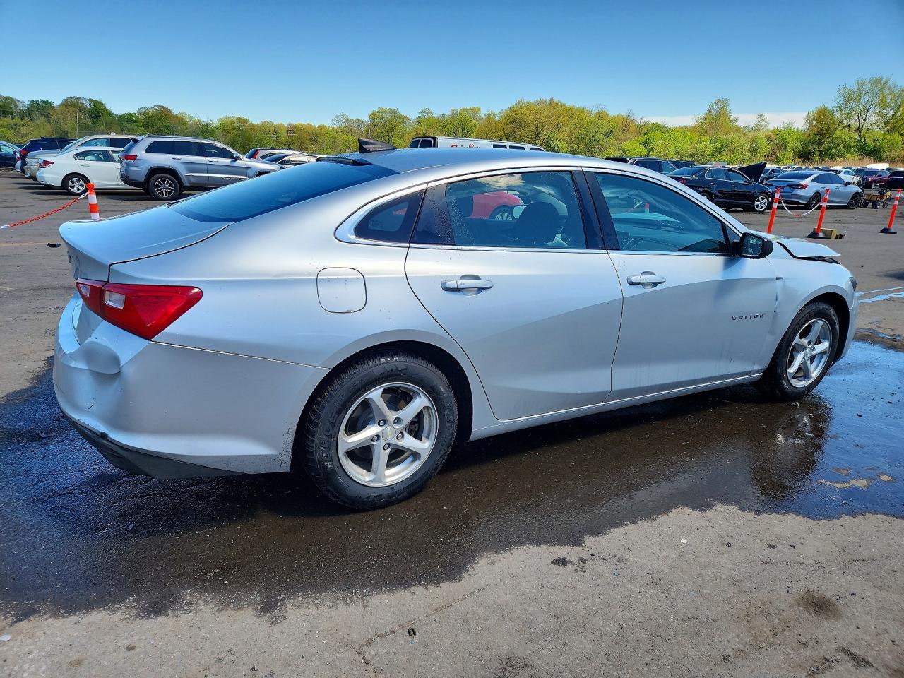 2017 Chevrolet Malibu Ls - Фото 3