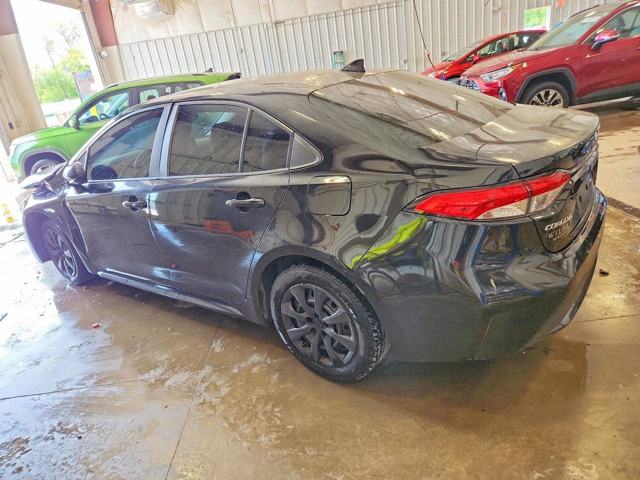 2020 Toyota Corolla Le - Фото 2