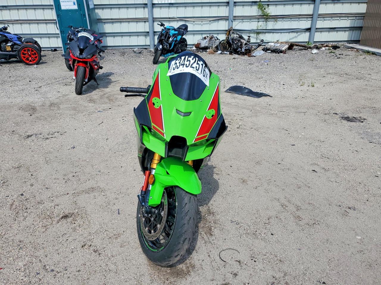 2024 Kawasaki Zx1002 L - Image 2