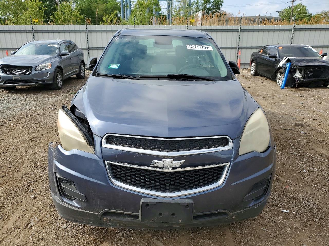 2013 Chevrolet Equinox Ls - Image 5
