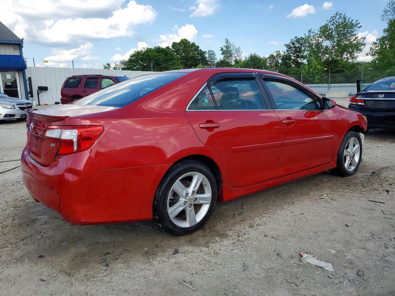 2012 Toyota Camry Se - Фото 3