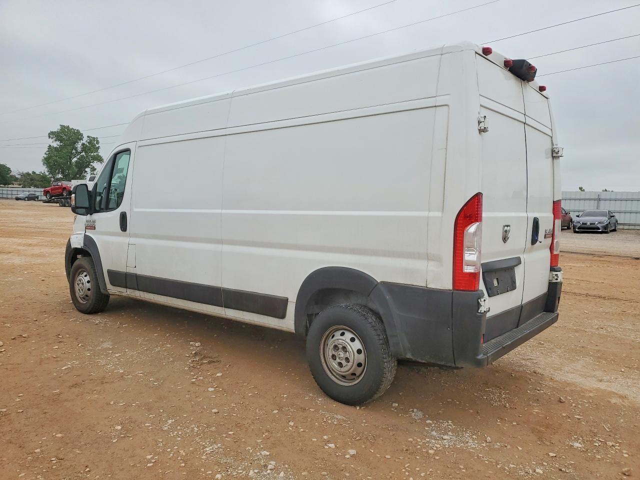 2021 Ram Promaster 3500 Delivery Van - Фото 2