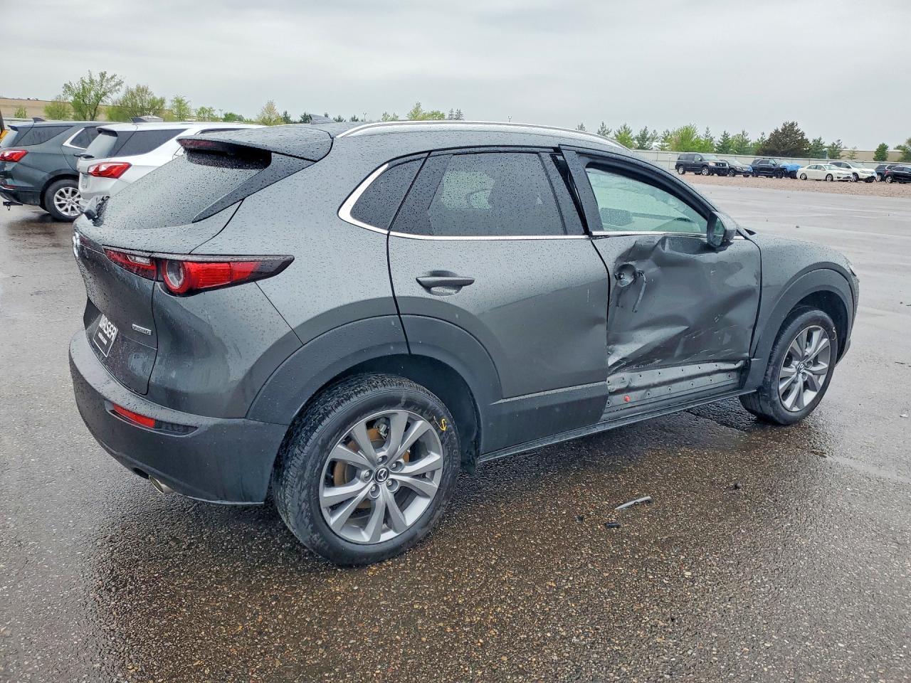 2024 Mazda Cx-30 Premium - Image 3