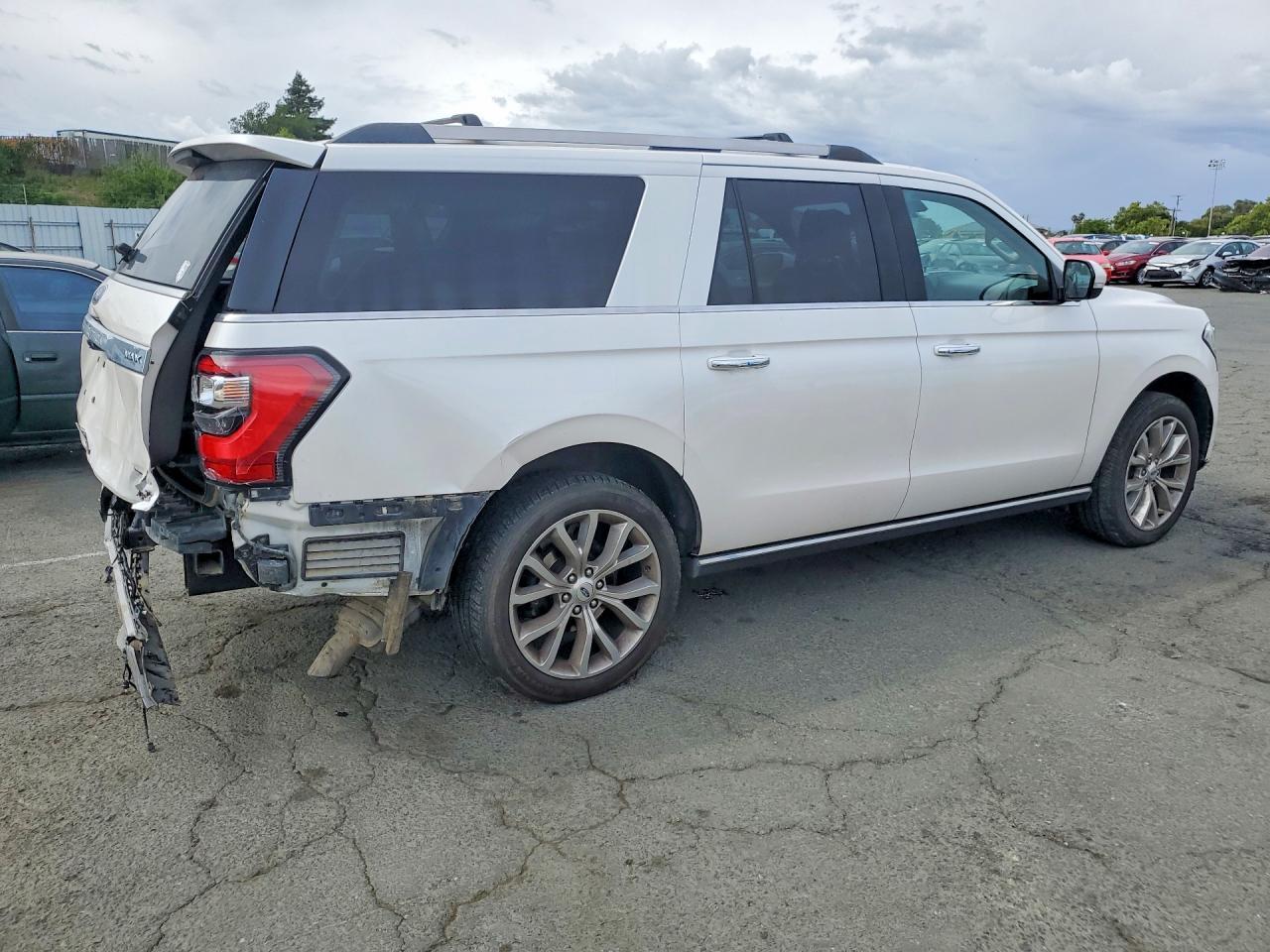 2018 Ford Expedition Max Limited - Фото 3