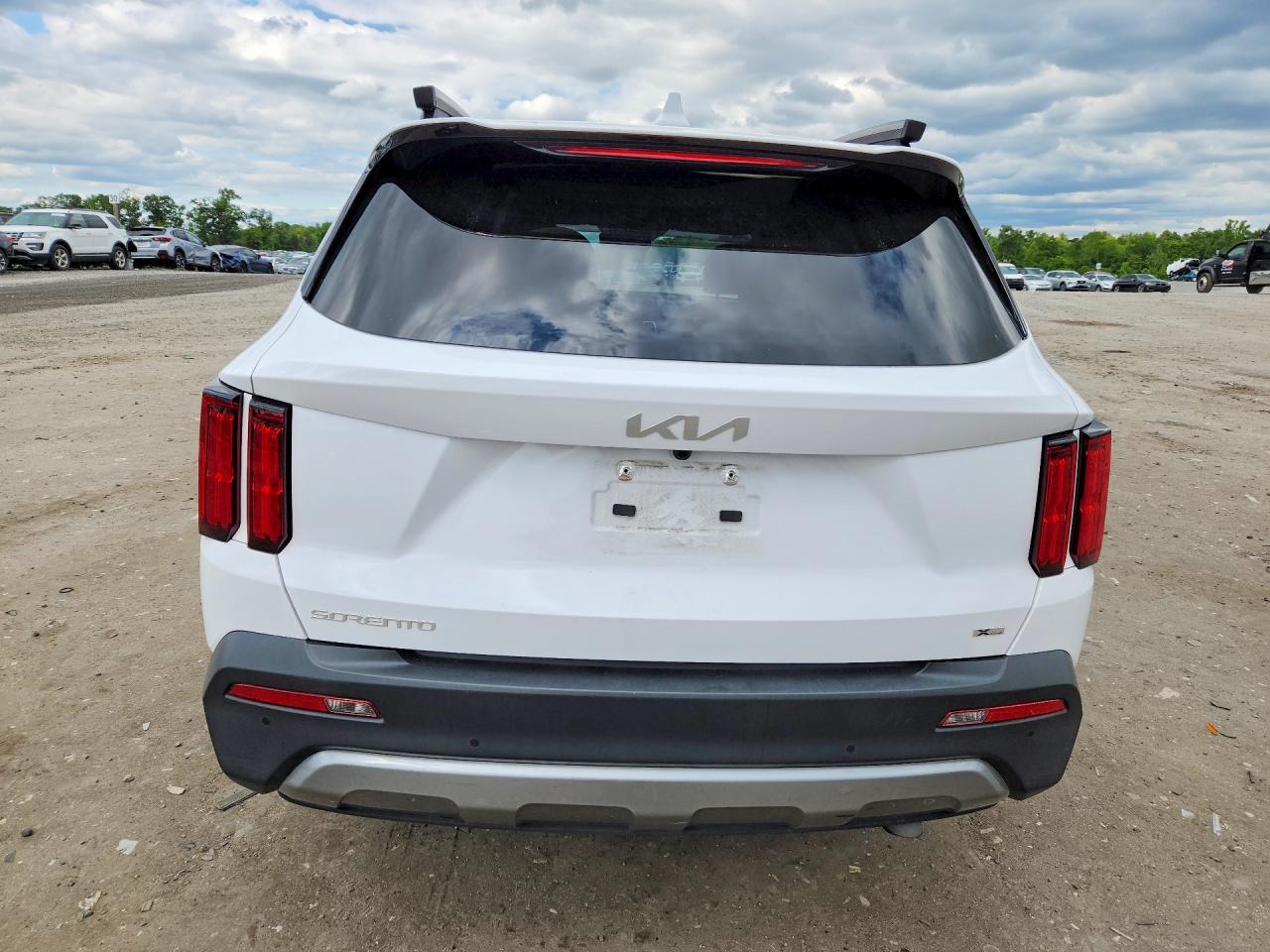 2023 Kia Sorento X-Line Sx Prestige - Image 6