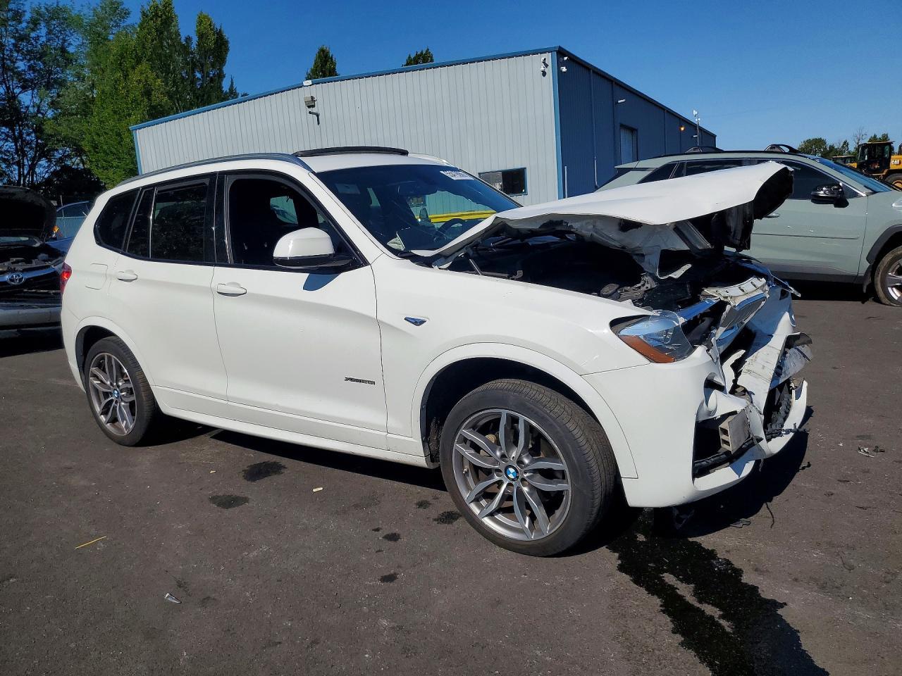 2017 BMW X3 xDrive28I - Фото 4