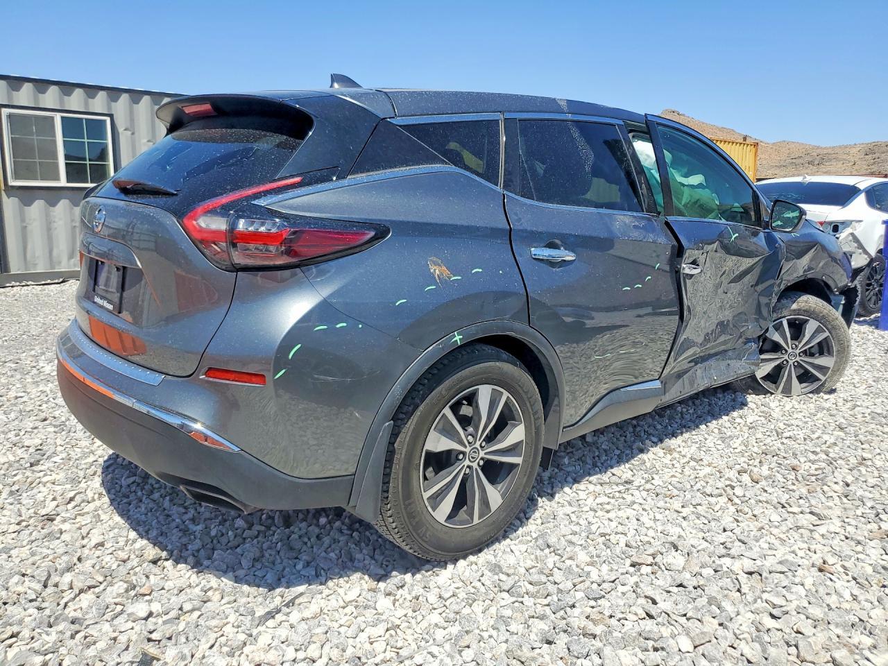 2020 Nissan Murano S - Фото 3