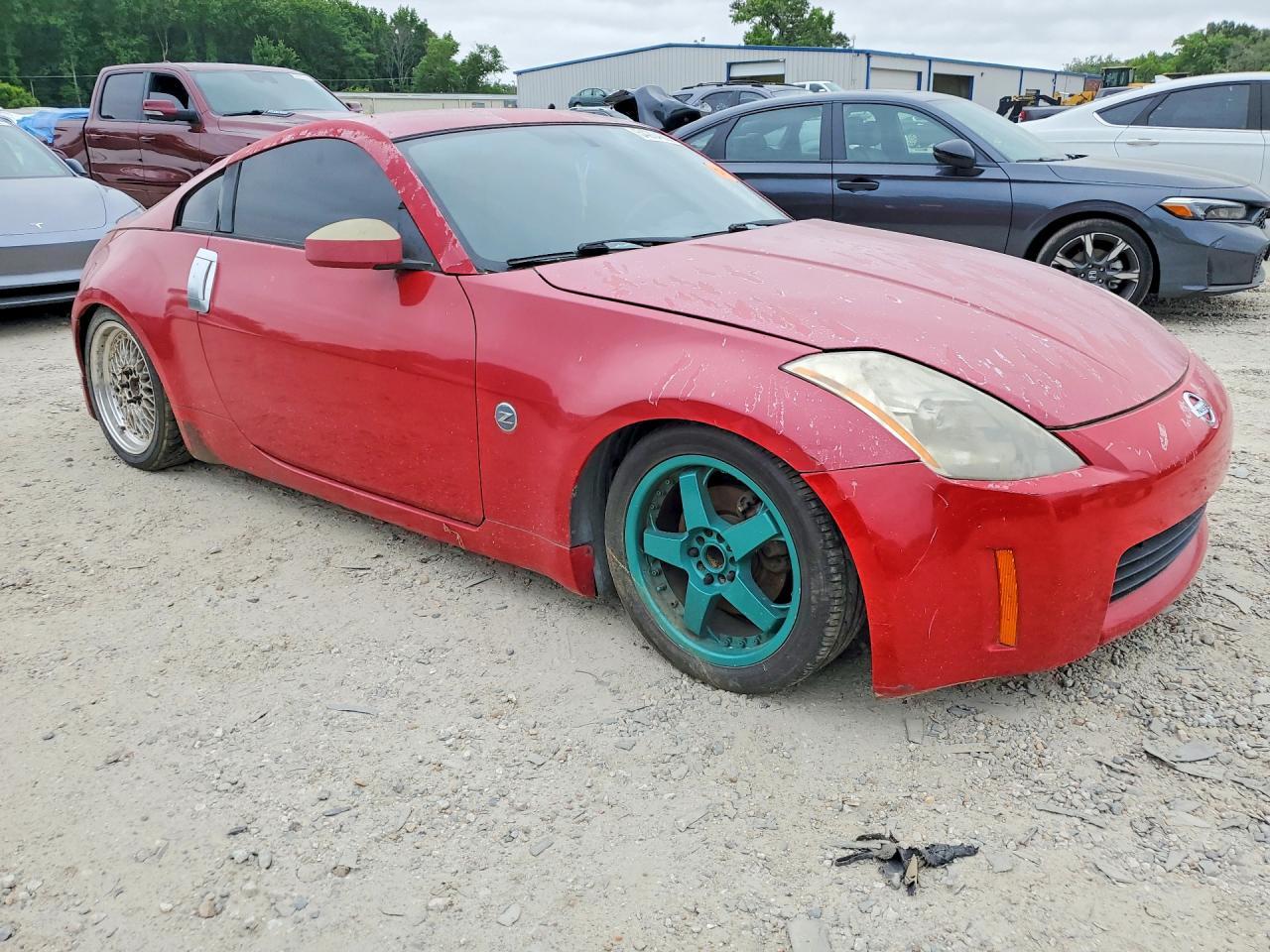 2003 Nissan 350Z Coupe - Image 4