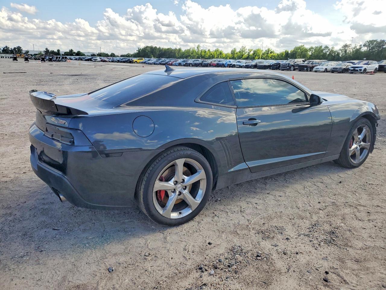 2015 Chevrolet Camaro Ss - Image 3