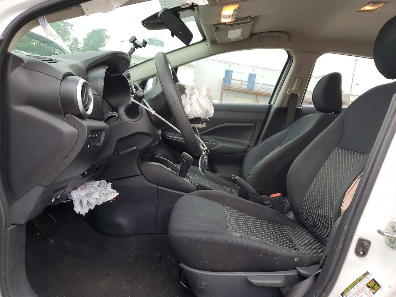 2021 Nissan Versa S - Фото 7