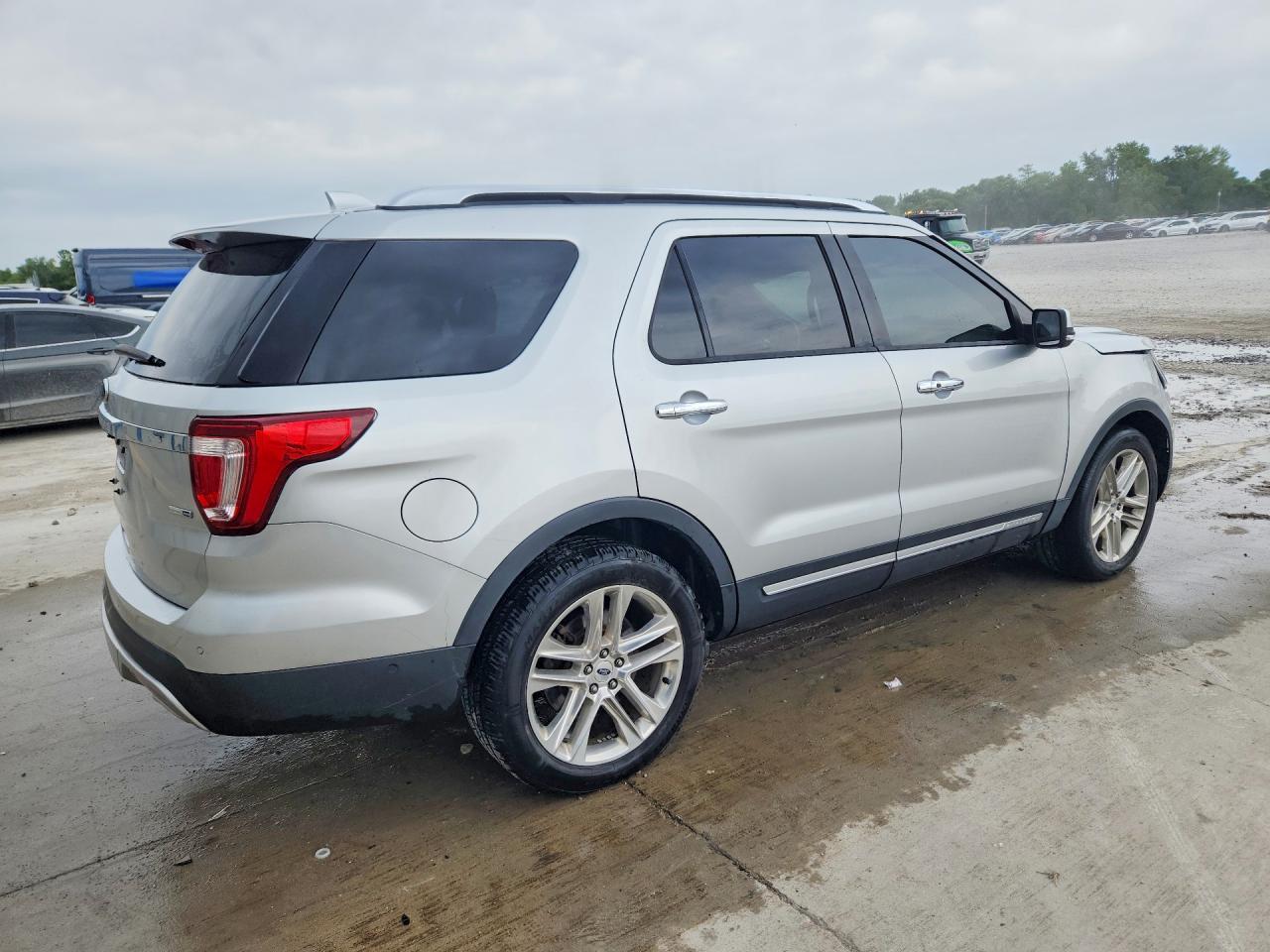 2016 Ford Explorer Limited - Фото 3