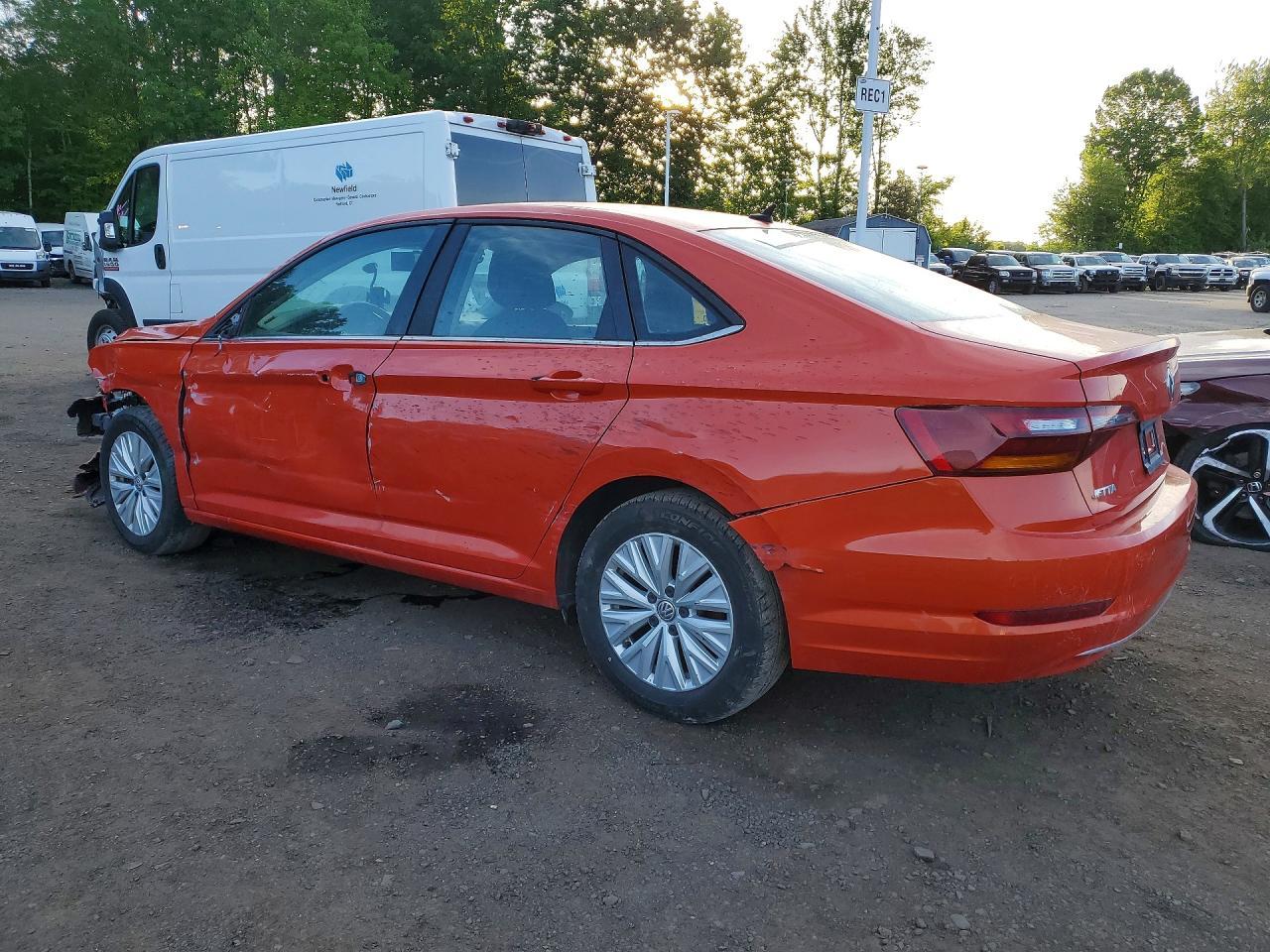 2019 Volkswagen Jetta S - Фото 2