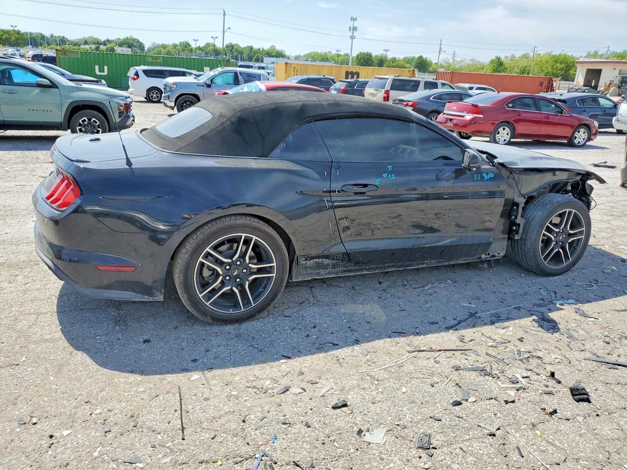 2018 Ford Mustang - Фото 3