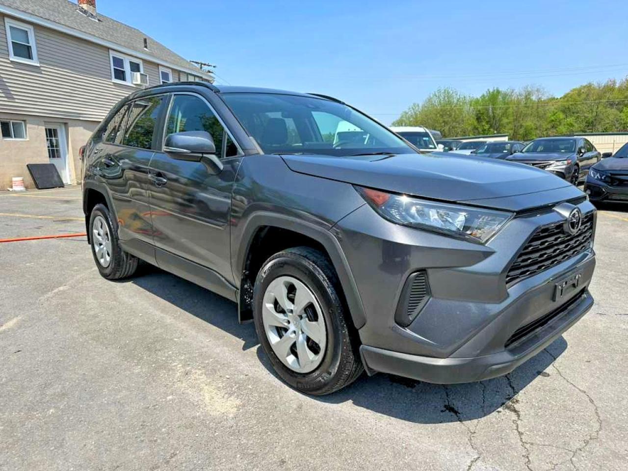 2021 Toyota Rav4 Le - Image 4