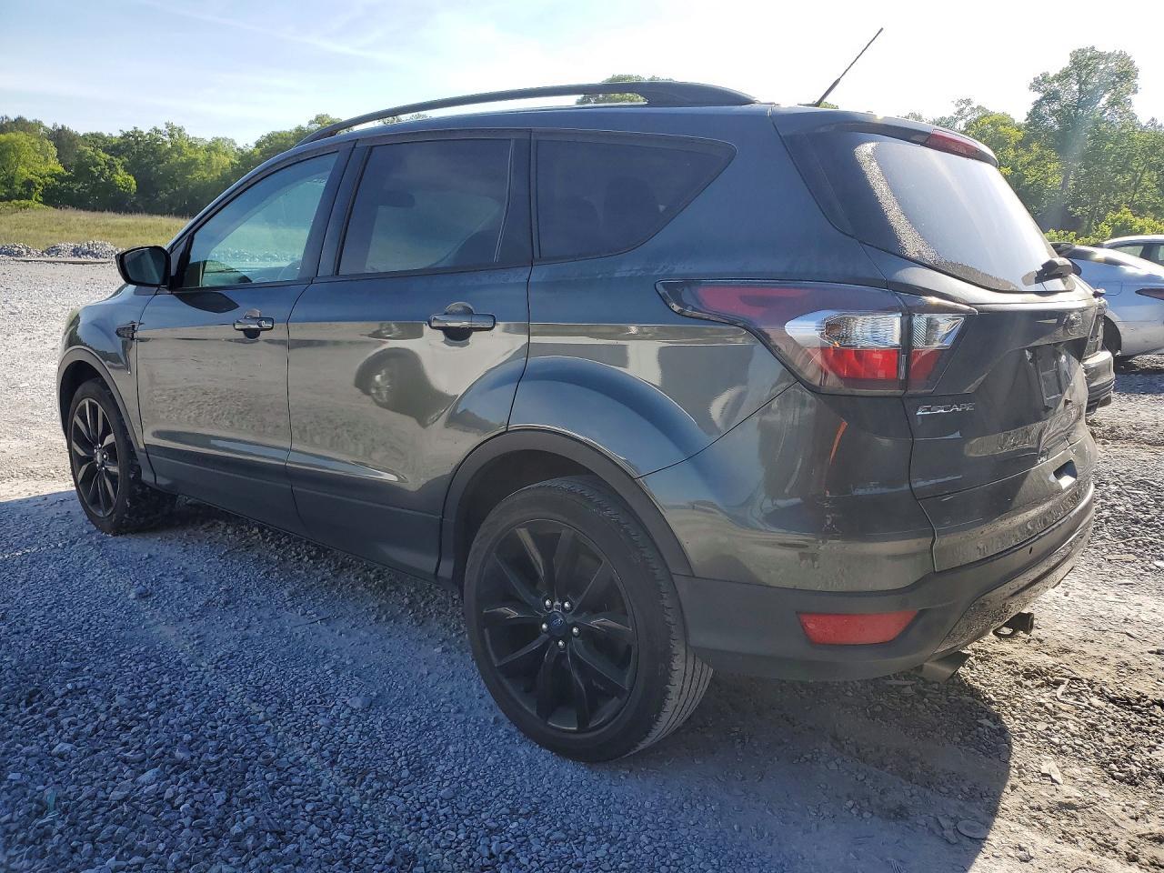 2017 Ford Escape Se - Фото 2