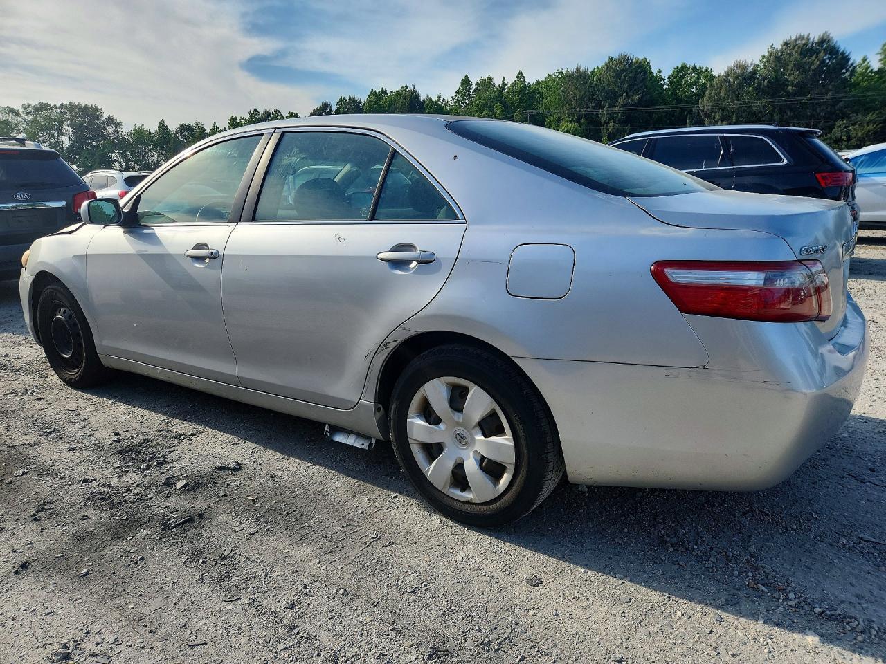 2007 Toyota Camry Le - Фото 2