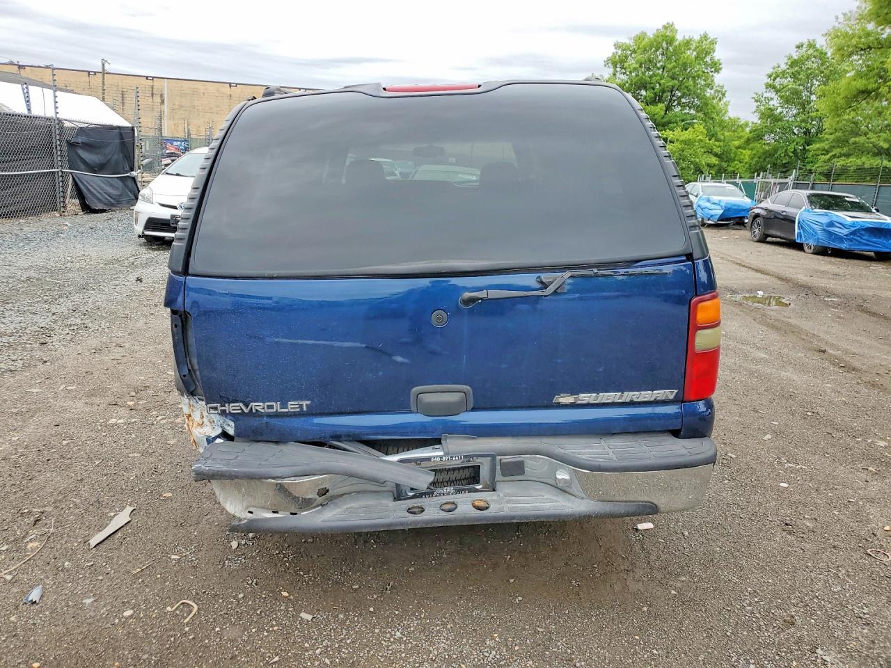 2003 Chevrolet Suburban K1500 - Фото 6