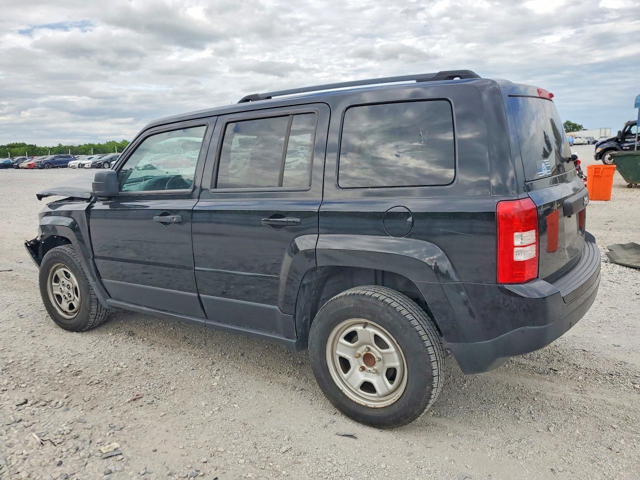 2014 Jeep Patriot Sport - Фото 2