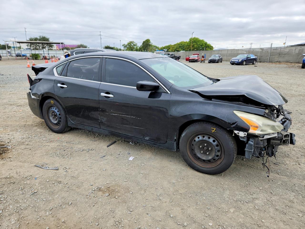 2013 Nissan Altima 2.5 - Фото 4