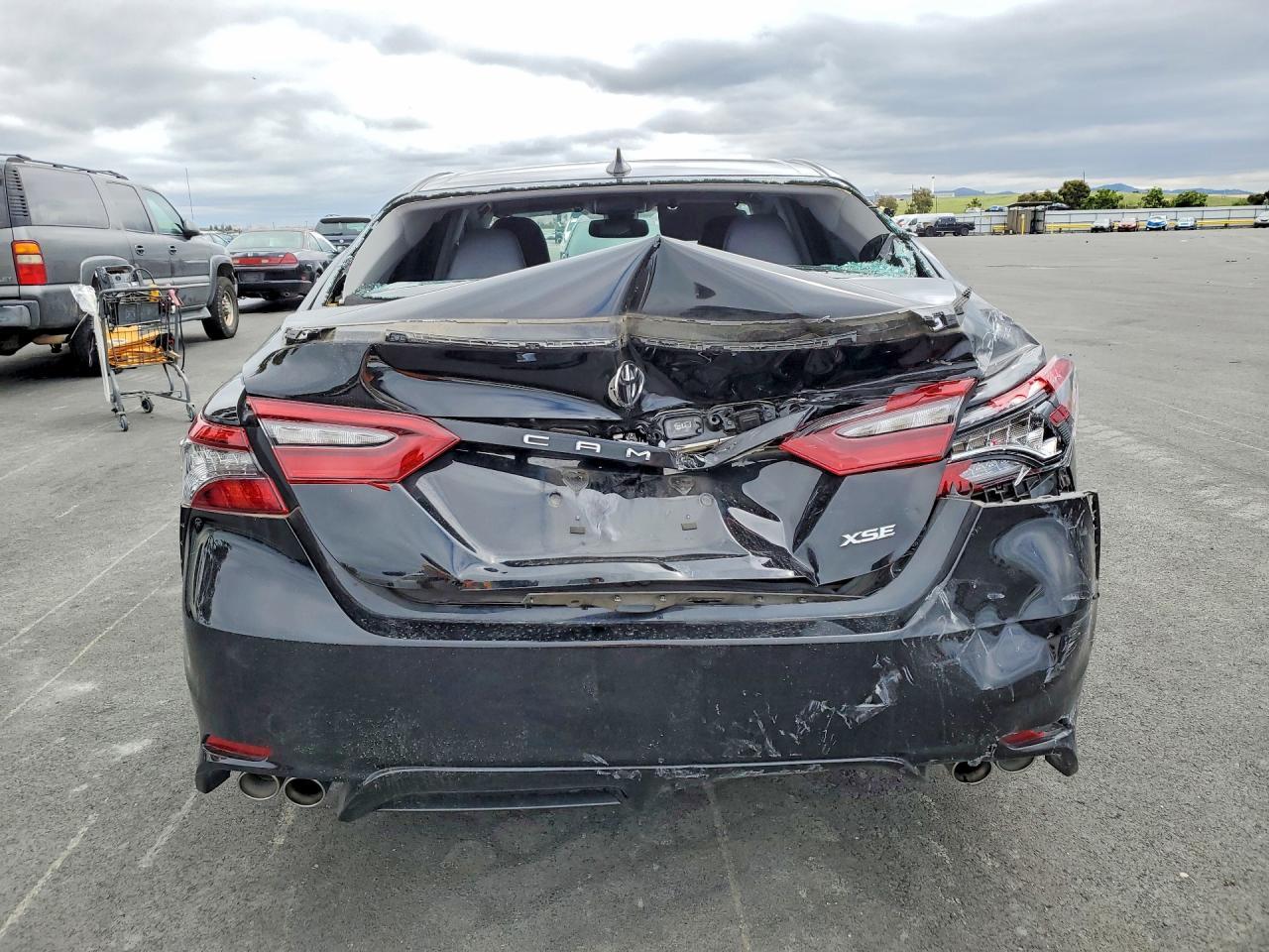2022 Toyota Camry Xse - Фото 6