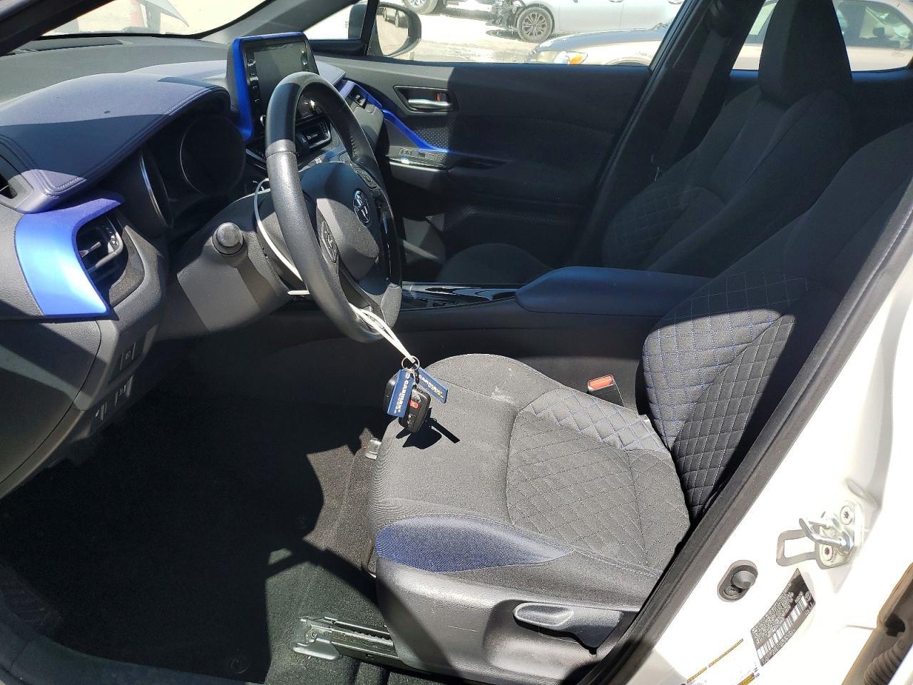 2020 Toyota C-Hr Xle - Фото 7