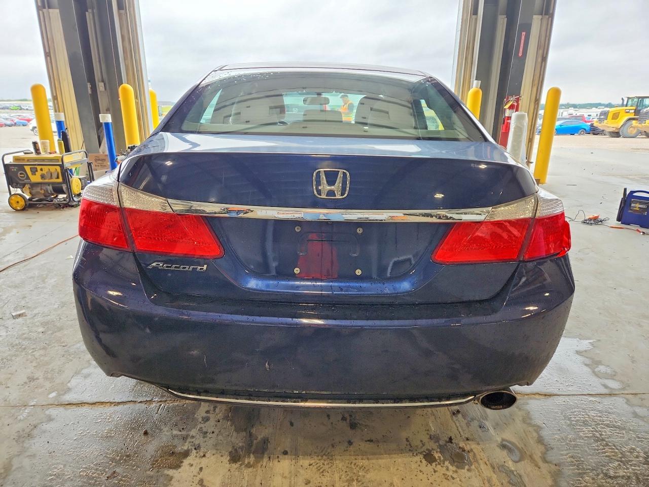 2015 Honda Accord Lx - Image 6
