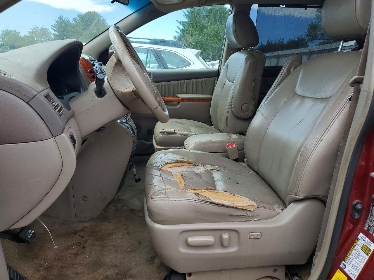 2008 Toyota Sienna - Фото 7
