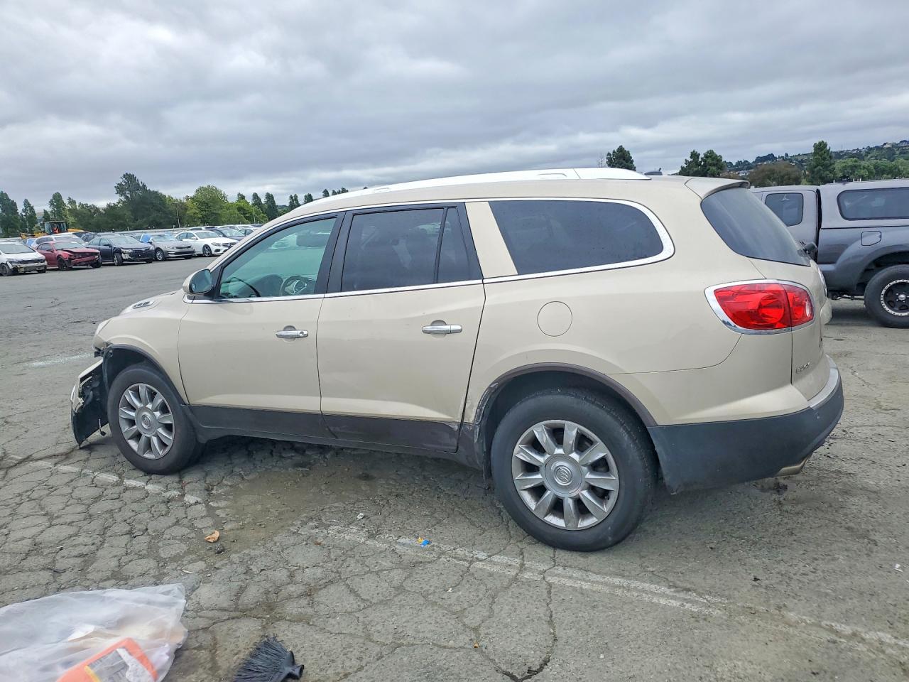 2012 Buick Enclave - Image 2