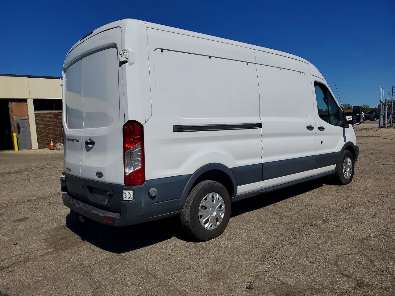 2016 Ford Transit T-350 - Фото 3