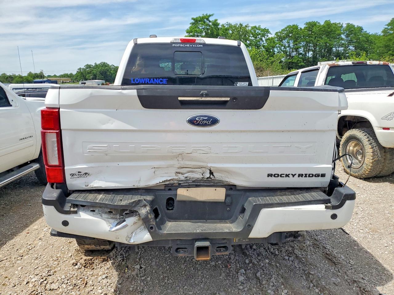 2021 Ford F250 Super Duty - Фото 6