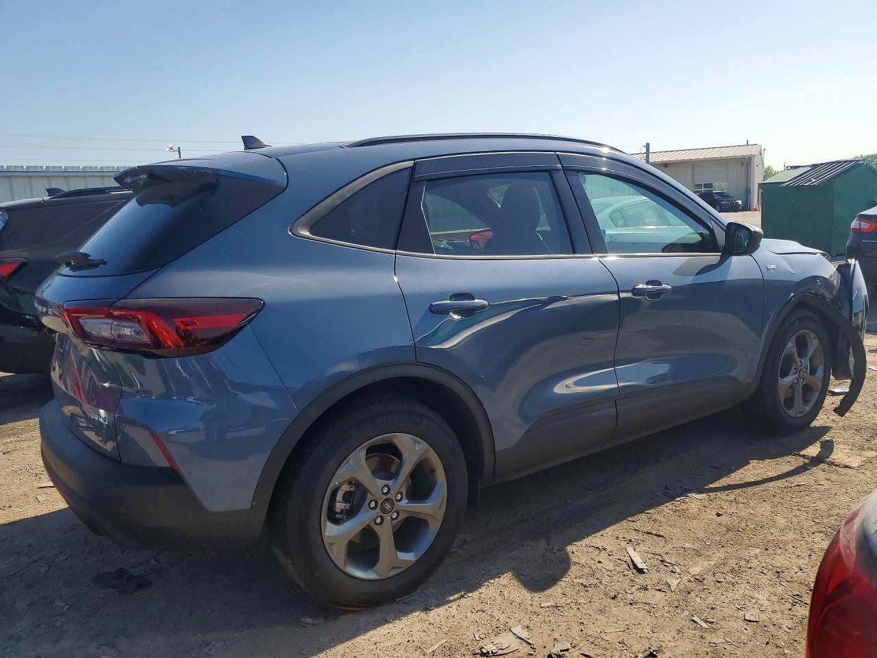 2025 Ford Escape St Line - Фото 3
