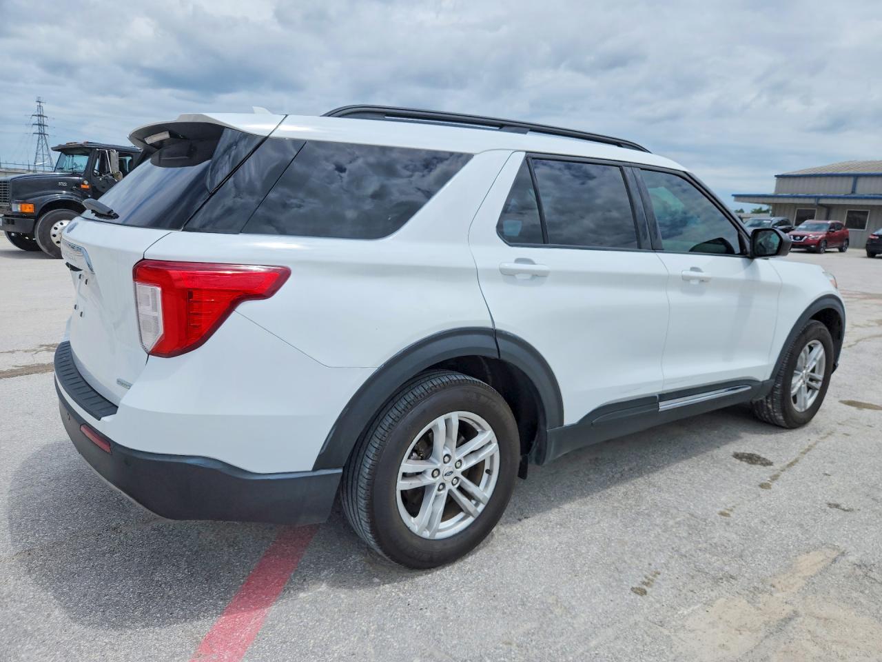 2020 Ford Explorer Xlt - Фото 3