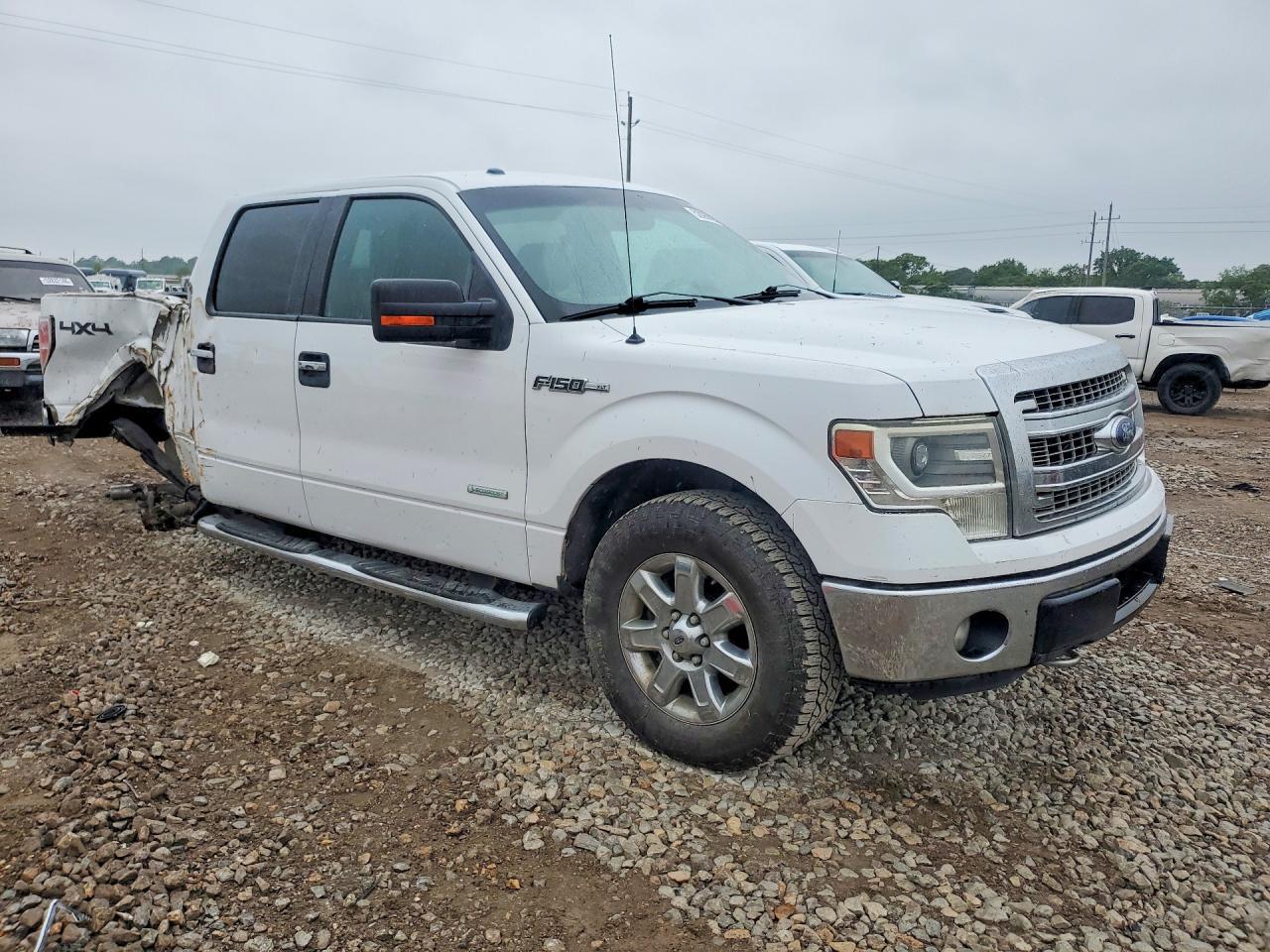 2014 Ford F150 Supercrew - Image 4