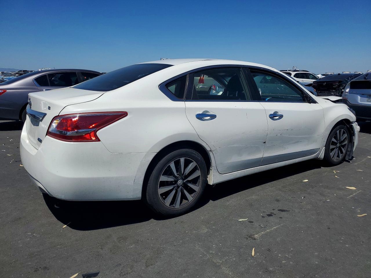 2013 Nissan Altima 2.5 - Фото 3