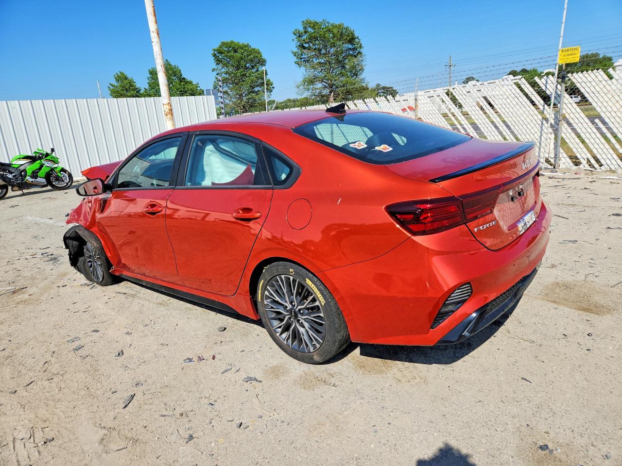 2023 Kia Forte Gt Line - Image 2