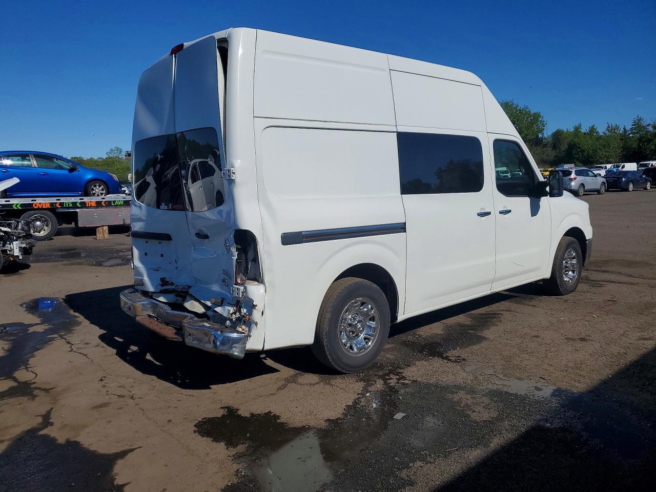 2014 Nissan Nv 2500 Hd S - Image 3