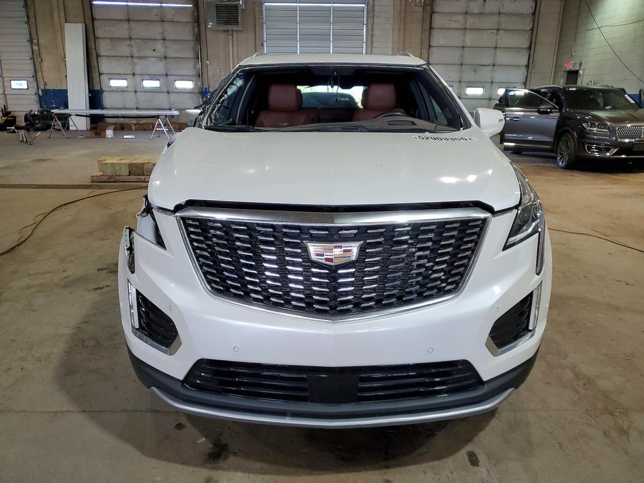 2022 Cadillac Xt5 Premium Luxury - Image 5
