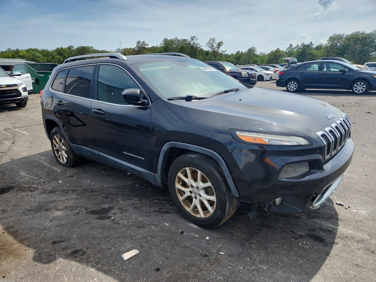 2016 Jeep Cherokee Latitude - Фото 4