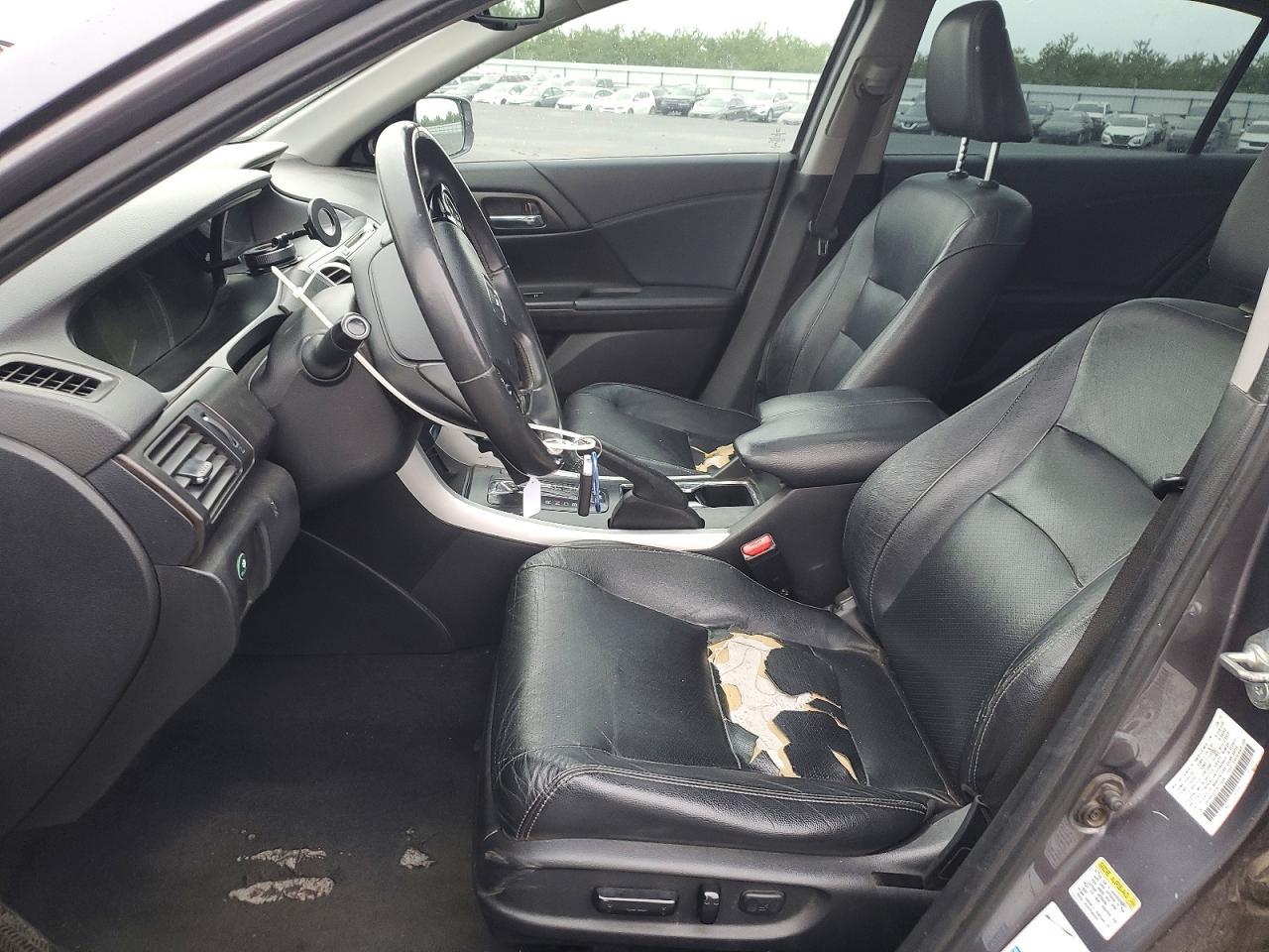 2015 Honda Accord Hybrid Exl - Image 7