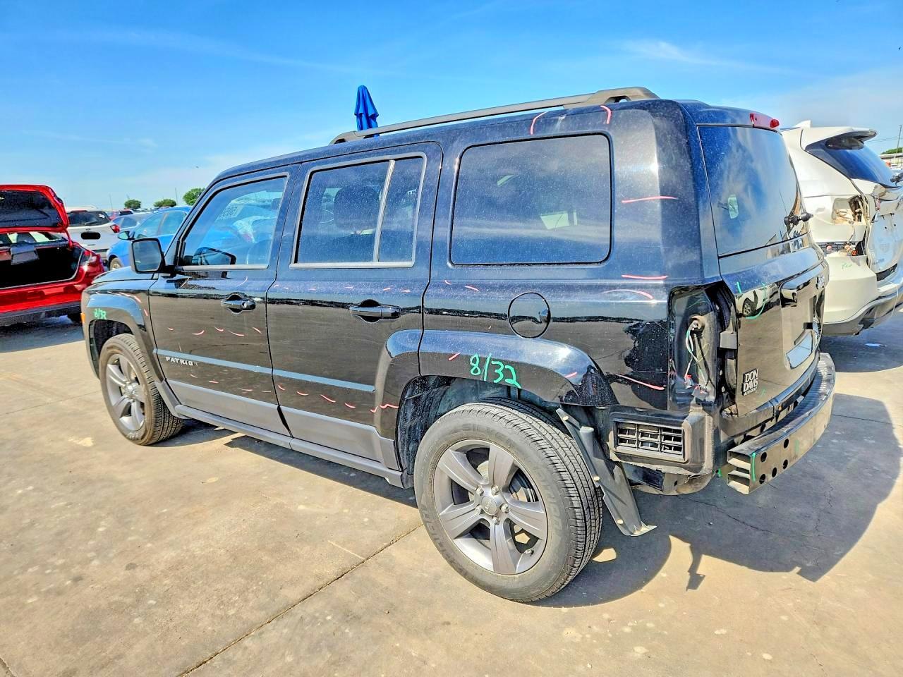 2015 Jeep Patriot Latitude - Image 2