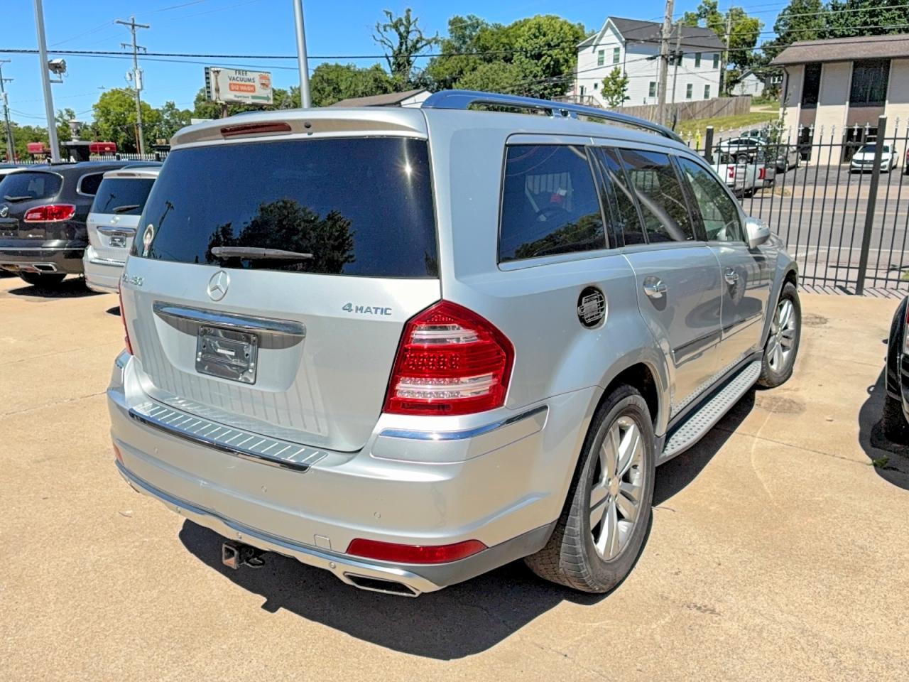 2010 Mercedes-Benz Gl 450 4Matic - Фото 4