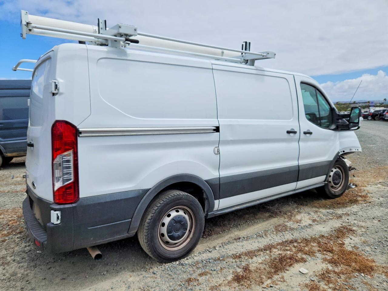 2025 Ford Transit T-150 - Image 3