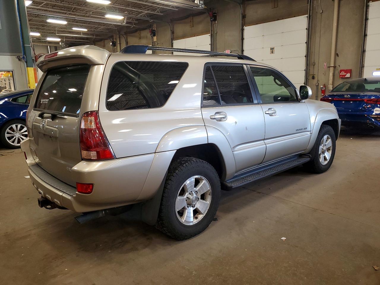 2005 Toyota 4Runner Limited - Фото 3