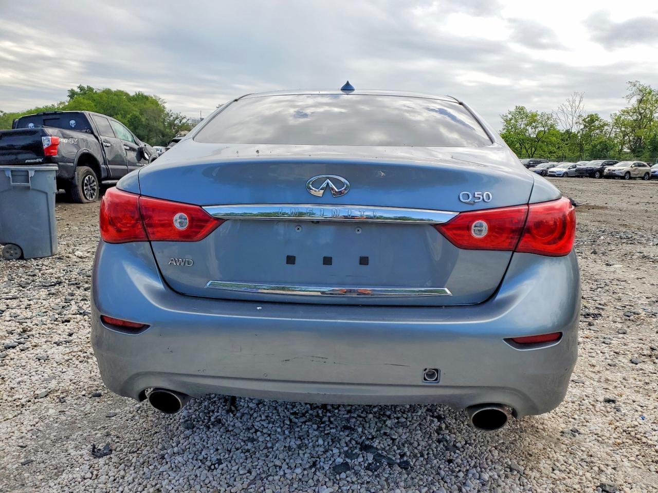 2015 Infiniti Q50 Premium - Image 6