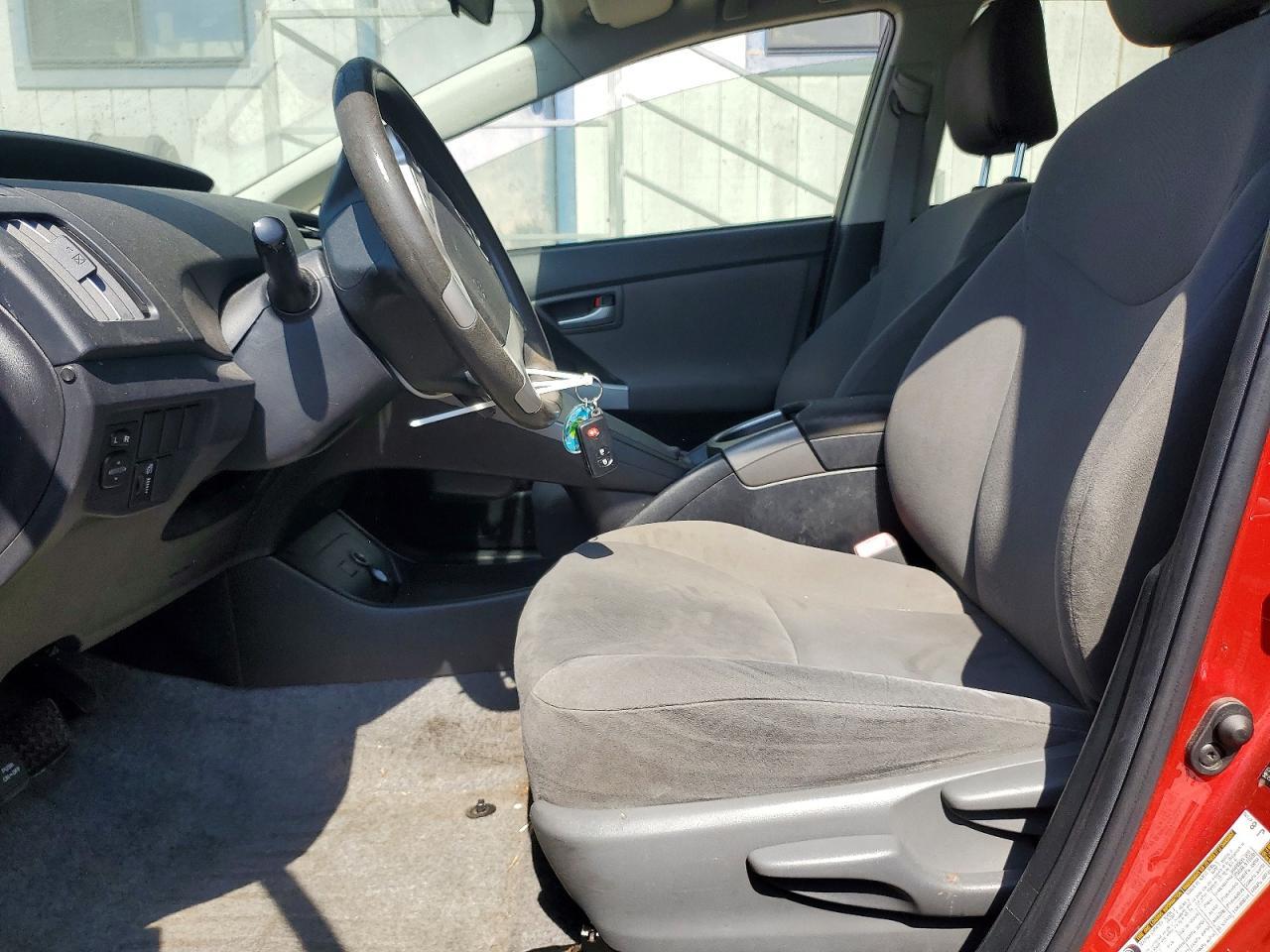 2013 Toyota Prius Three - Фото 7