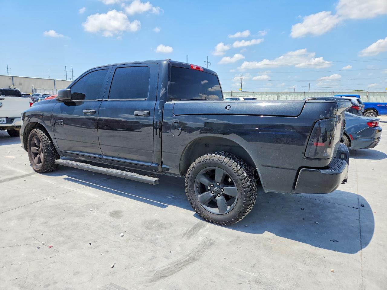 2016 Ram 1500 St - Image 2