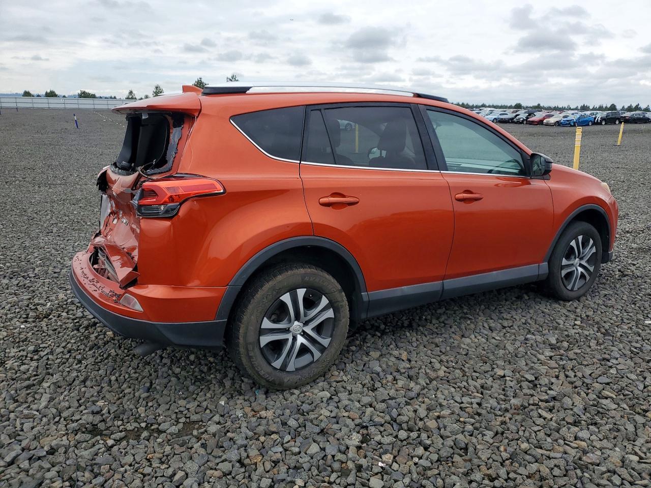 2016 Toyota Rav4 Le - Фото 3