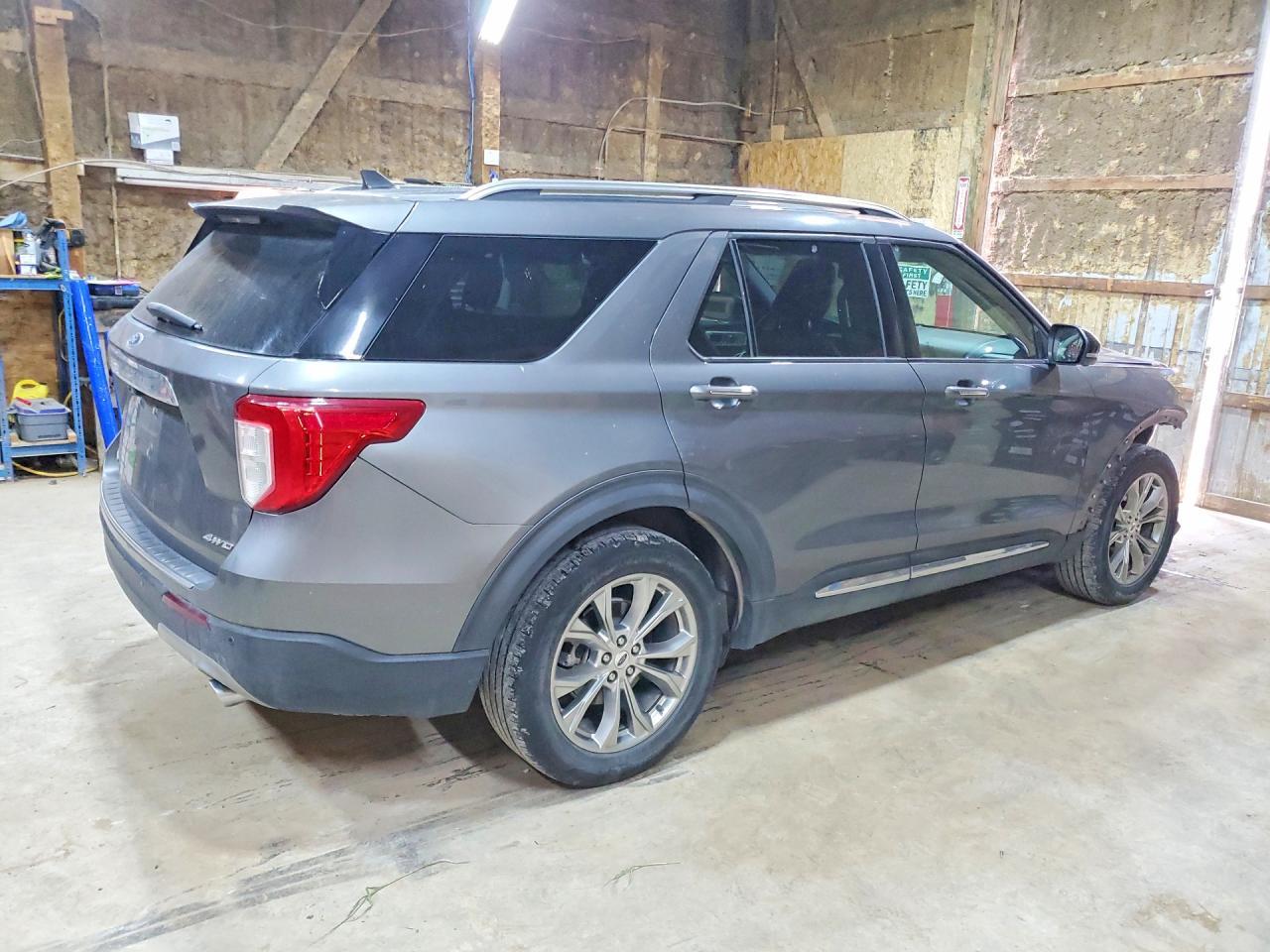 2021 Ford Explorer Limited - Фото 3