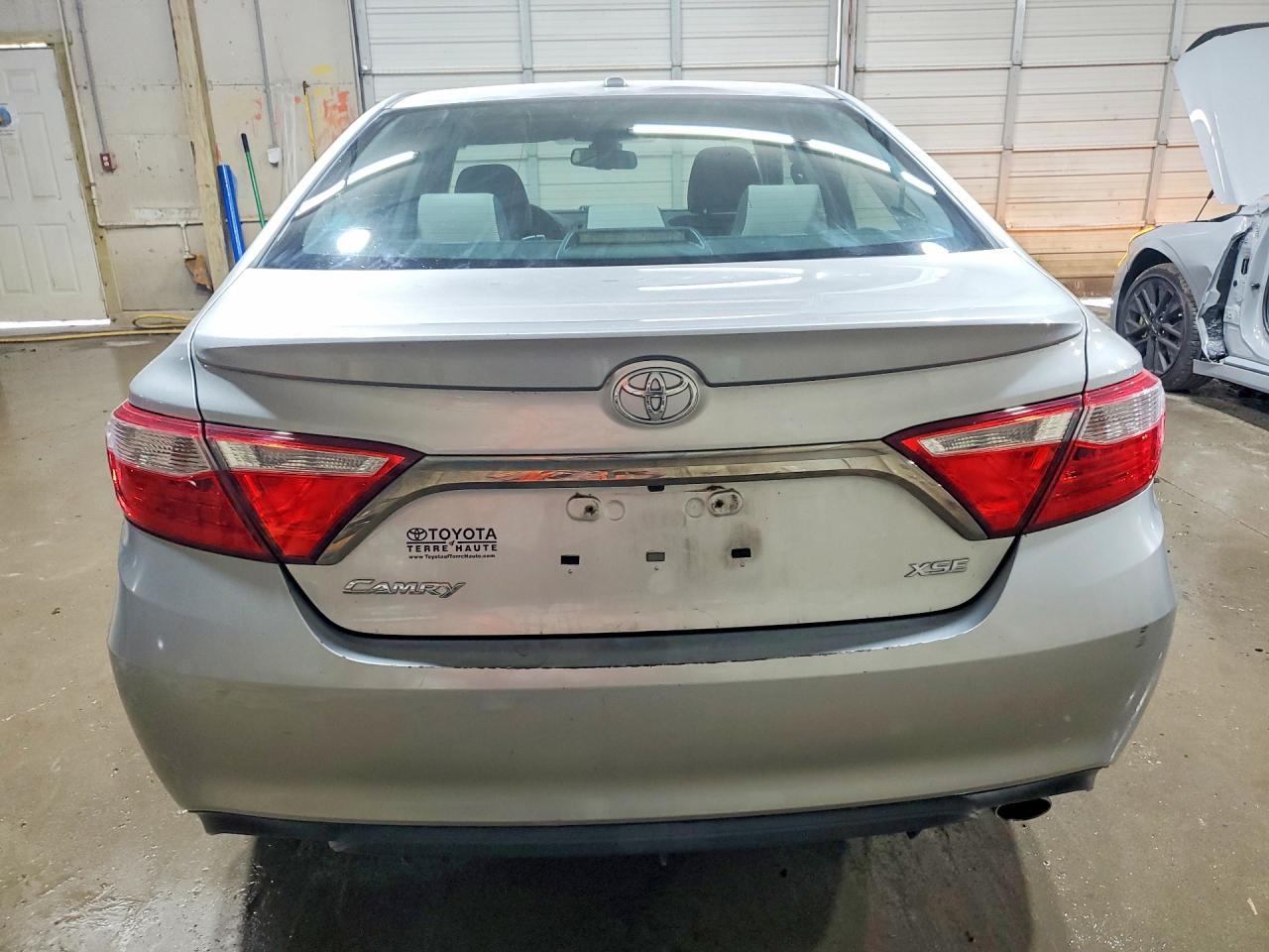2016 Toyota Camry Xse - Image 6