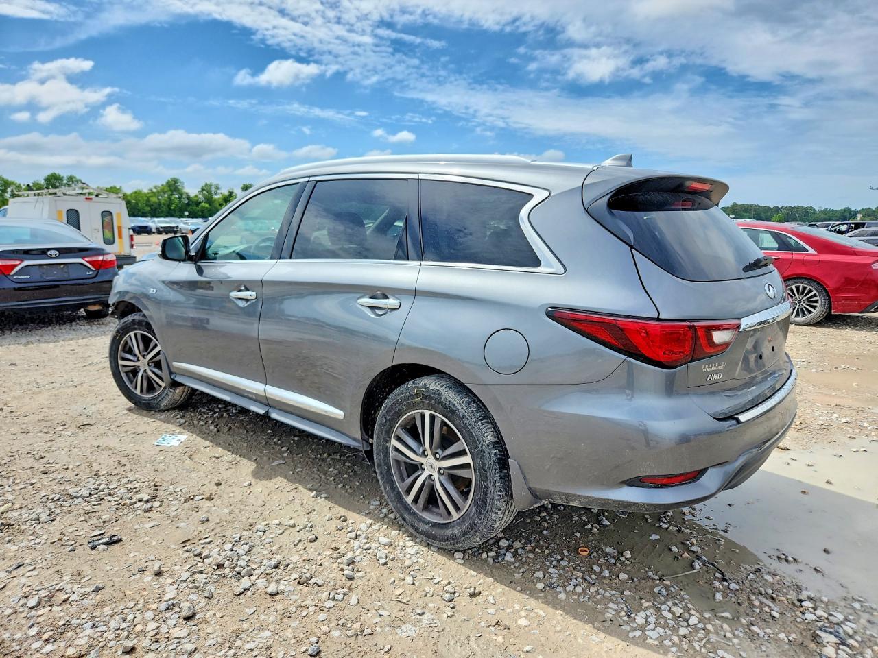 2020 Infiniti Qx60 Luxe - Image 2